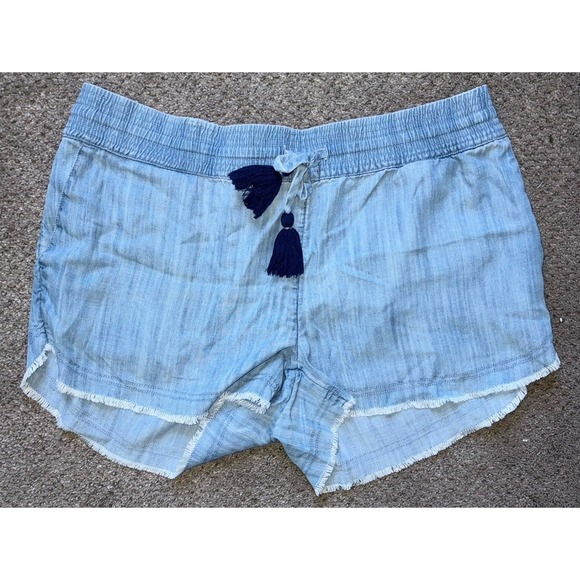 Vineyard Vines Pants - Vineyard Vines Pull-On Chambray Denim Shorts Drawstring Blue Tassels Medium‎